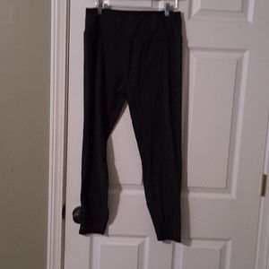 Black workout/yoga pants